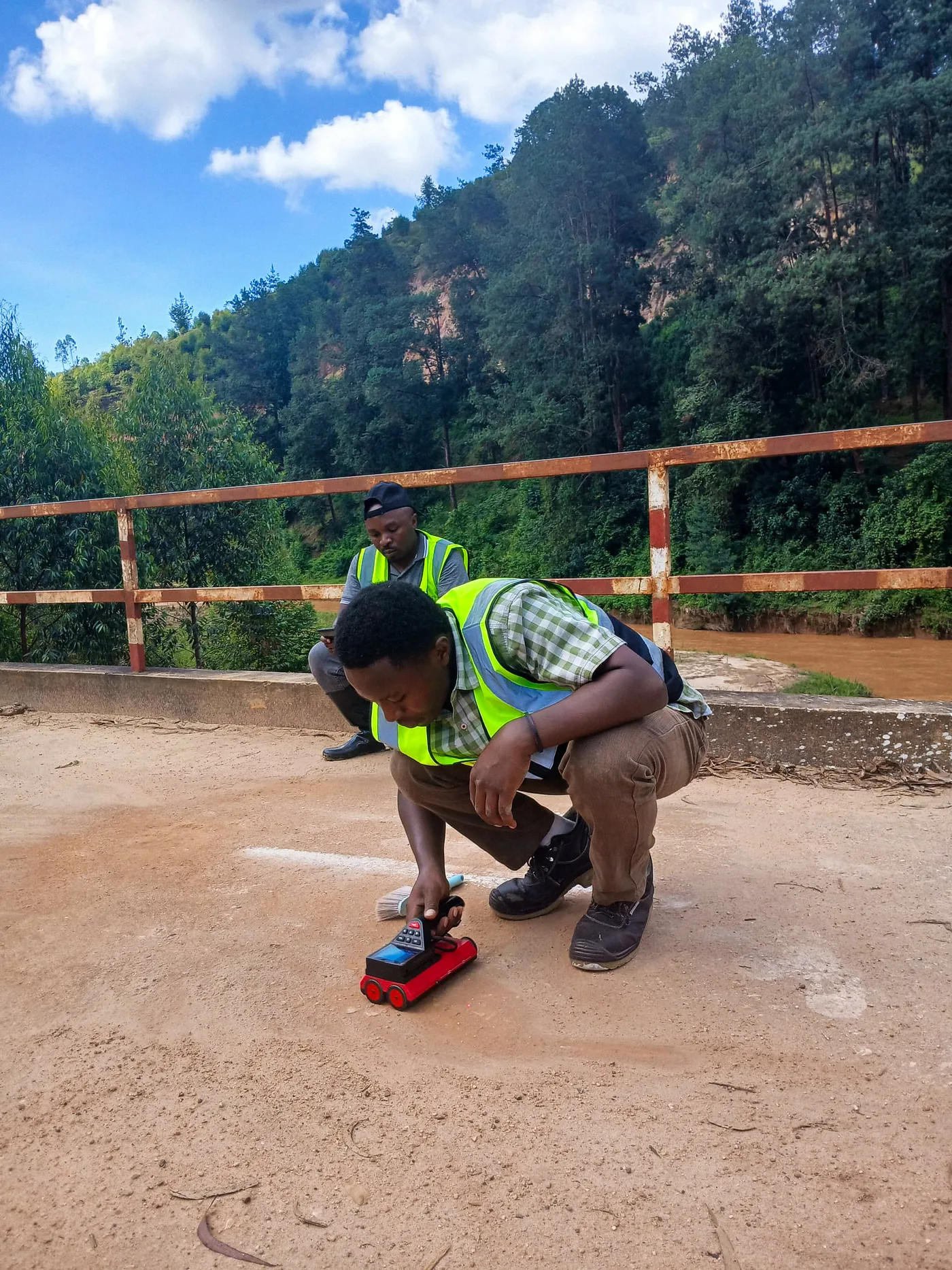 Agatare Bridge site work, image 4
